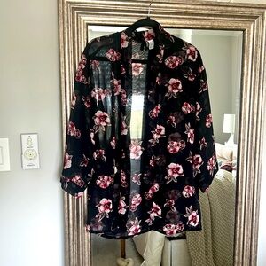 Lightweight floral kimono